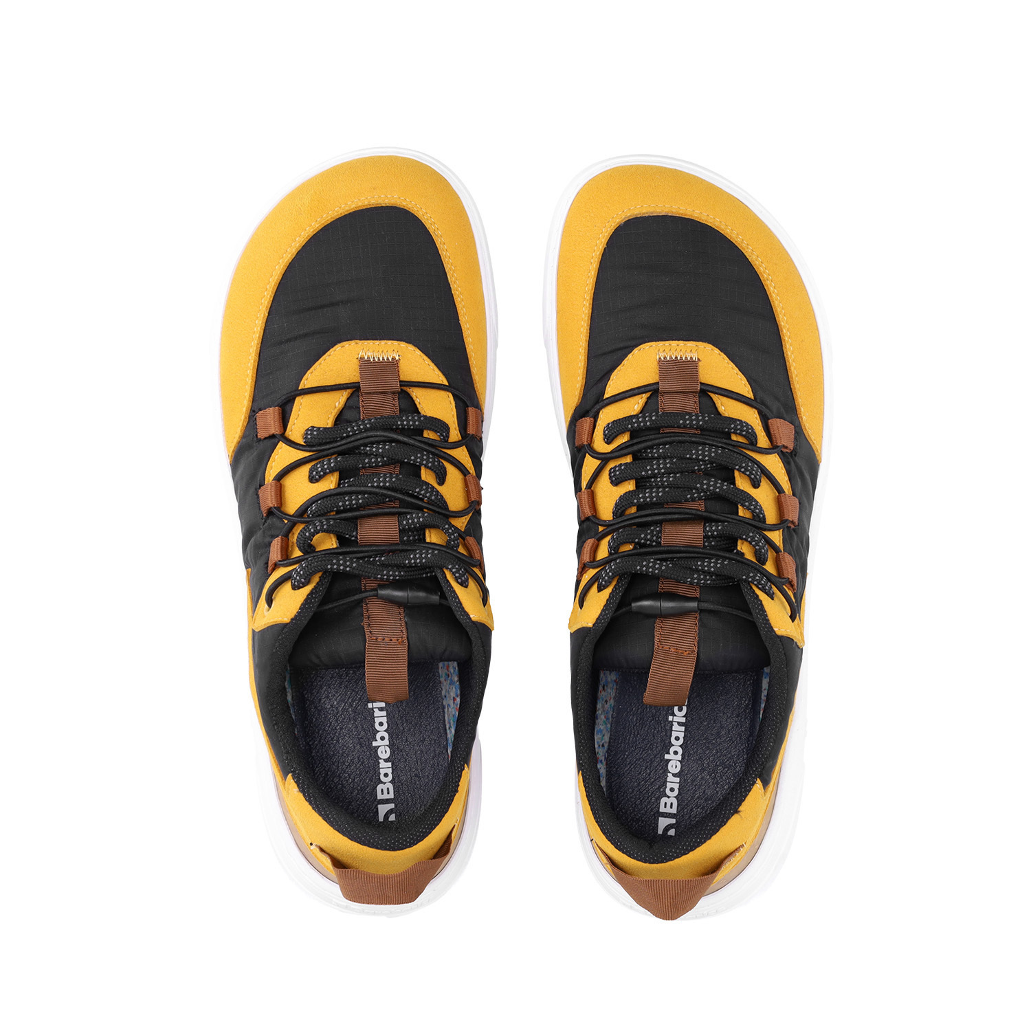 Barefoot Sneakers Barebarics Revive - Golden Yellow & Black.
En la producción se utilizaron materiales sostenibles y veganos con una excelente solidez del color, transpirabilidad y resistencia al desgarro y la abrasión.
La parte superior se compone de microfibra y poliéster.
Atributos del calzado “barefoot”:
Forma anatómica - La zapatilla respeta la forma del pie.
Más información
calzado de callediseño urbano modernodiseñado y hecho a mano en la Unión Europea con el uso de materiales sostenibles localesexcelente durabilidad y solidez del color de los materialesTecnología Dermodry Coolmax® para la eliminación continua de la humedaddisponibles en tallas: 36 - 47 (según medida europea)EAN/SKU: %eanorsku%