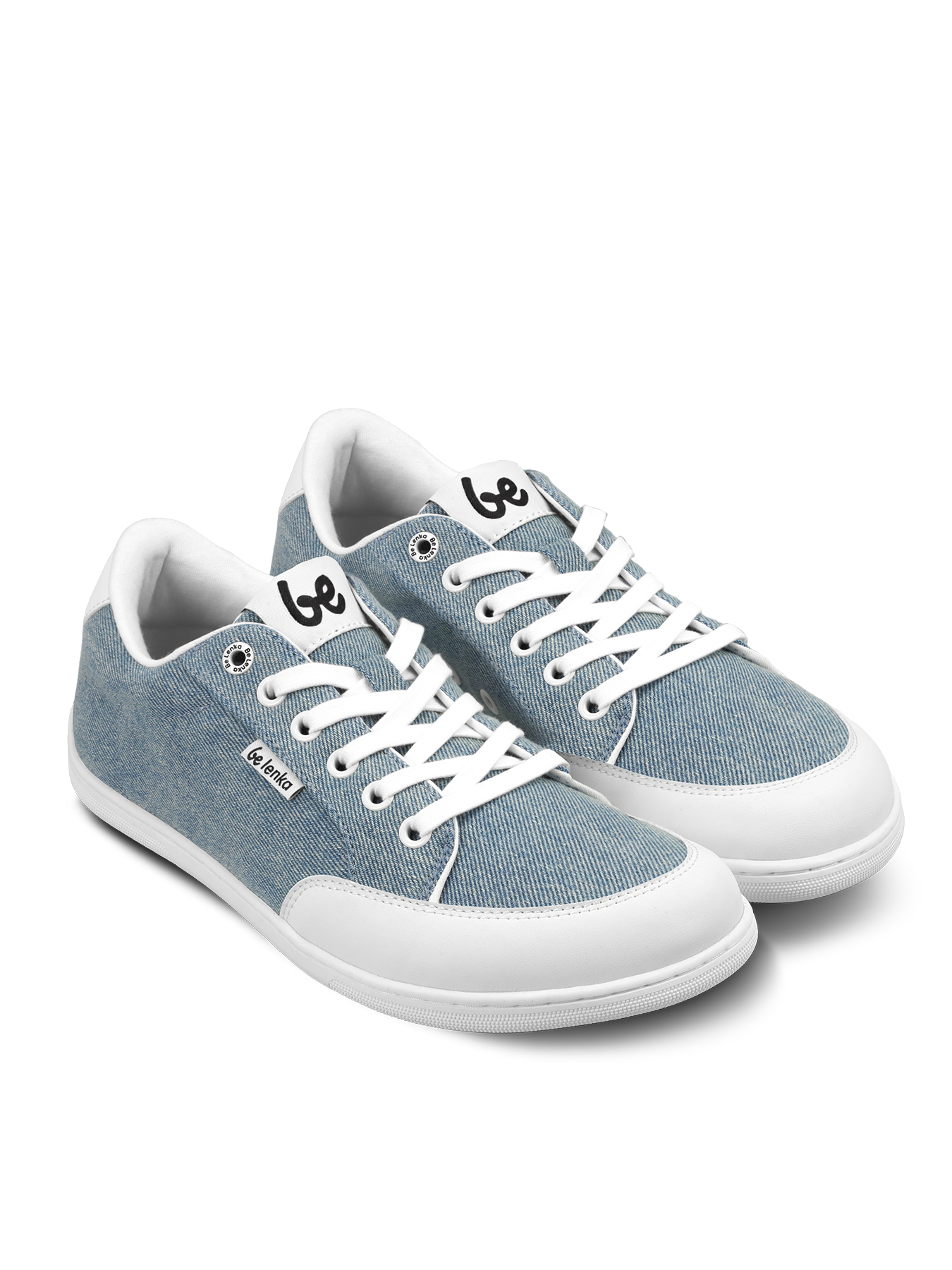 Barefoot zapatillas Be Lenka Rebound - Denim Light Blue.





  zapatos extremadamente ligeros para todos los amantes de los clásicos urbanos  suela cosida EverydayComfort Neo para una mayor vida útil del zapato  logotipo textil en la lengüeta y en la parte superior de las zapatillas dos ojales en el interior de las zapatillas para ventilación

Ventajas de los zapatos descalzos:
 imitan perfectamente caminar descalzola forma anatómica del zapato ofrece un generoso espacio para los dedosla caída cero de la suela mantiene el talón y la punta en un mismo plano para una postura adecuada la suela de estimulación con un grosor de 5 mm activa las terminaciones nerviosas del pielos materiales flexibles garantizan una mejor funcionalidad de los músculos y tendones del piela ligereza del calzado como prevención contra la fatiga de las piernas
Tipo: calzado de calle