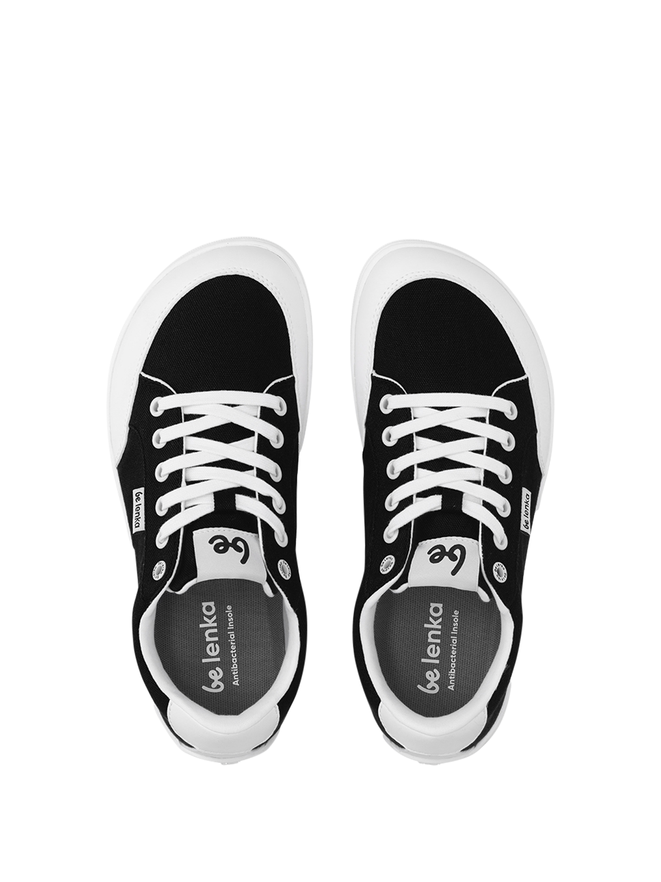 Barefoot zapatillas Be Lenka Rebound - Black & White.





  zapatos extremadamente ligeros para todos los amantes de los clásicos urbanos  suela cosida EverydayComfort Neo para una mayor vida útil del zapato  logotipo textil en la lengüeta y en la parte superior de las zapatillas dos ojales en el interior de las zapatillas para ventilación

Ventajas de los zapatos descalzos:
 imitan perfectamente caminar descalzola forma anatómica del zapato ofrece un generoso espacio para los dedosla caída cero de la suela mantiene el talón y la punta en un mismo plano para una postura adecuada la suela de estimulación con un grosor de 5 mm activa las terminaciones nerviosas del pielos materiales flexibles garantizan una mejor funcionalidad de los músculos y tendones del piela ligereza del calzado como prevención contra la fatiga de las piernas
Tipo: calzado de calle
