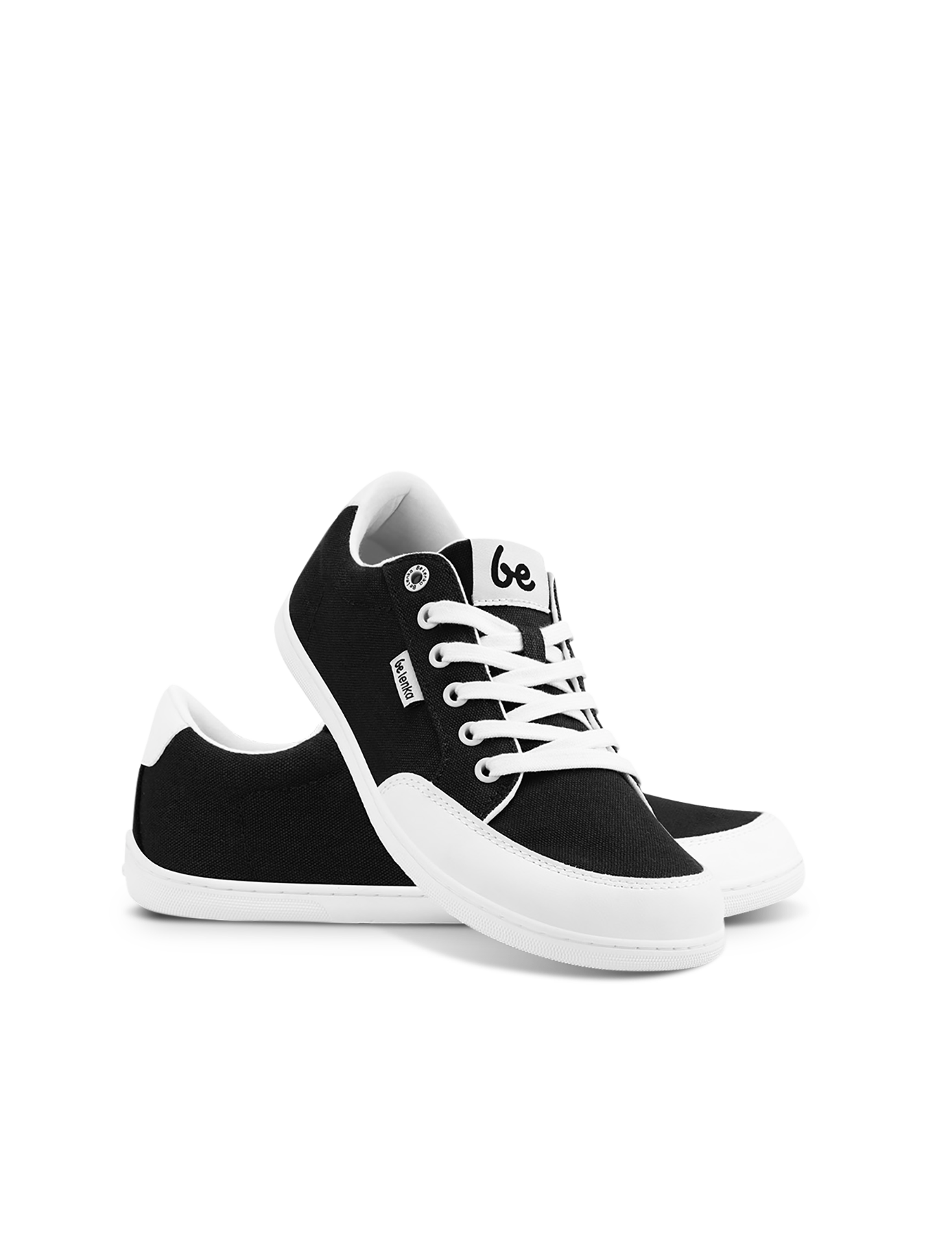 Barefoot zapatillas Be Lenka Rebound - Black & White.





  zapatos extremadamente ligeros para todos los amantes de los clásicos urbanos  suela cosida EverydayComfort Neo para una mayor vida útil del zapato  logotipo textil en la lengüeta y en la parte superior de las zapatillas dos ojales en el interior de las zapatillas para ventilación

Ventajas de los zapatos descalzos:
 imitan perfectamente caminar descalzola forma anatómica del zapato ofrece un generoso espacio para los dedosla caída cero de la suela mantiene el talón y la punta en un mismo plano para una postura adecuada la suela de estimulación con un grosor de 5 mm activa las terminaciones nerviosas del pielos materiales flexibles garantizan una mejor funcionalidad de los músculos y tendones del piela ligereza del calzado como prevención contra la fatiga de las piernas
Tipo: calzado de calle