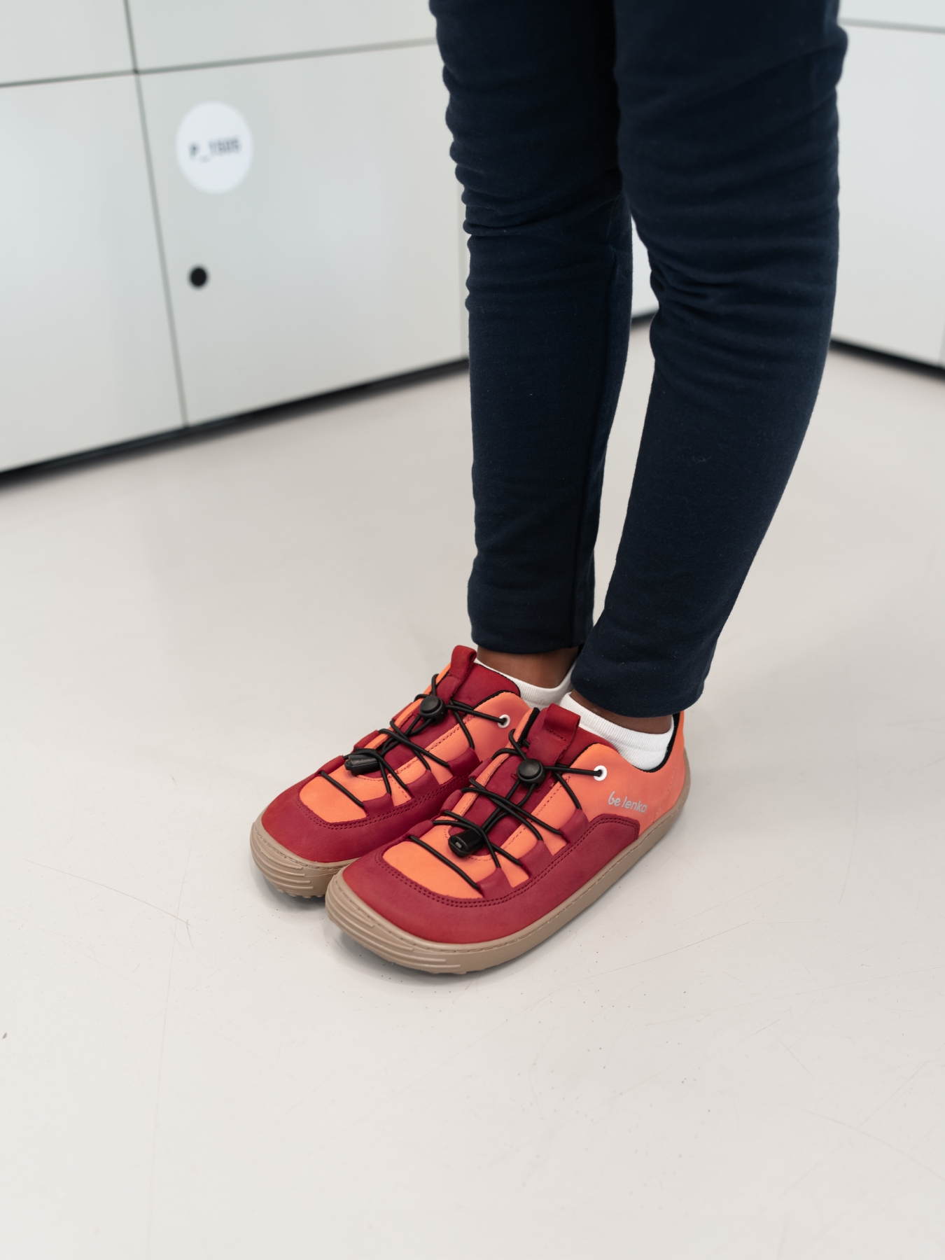 Barefoot zapatillas de niños Be Lenka Xplorer - Dark Red & Coral.